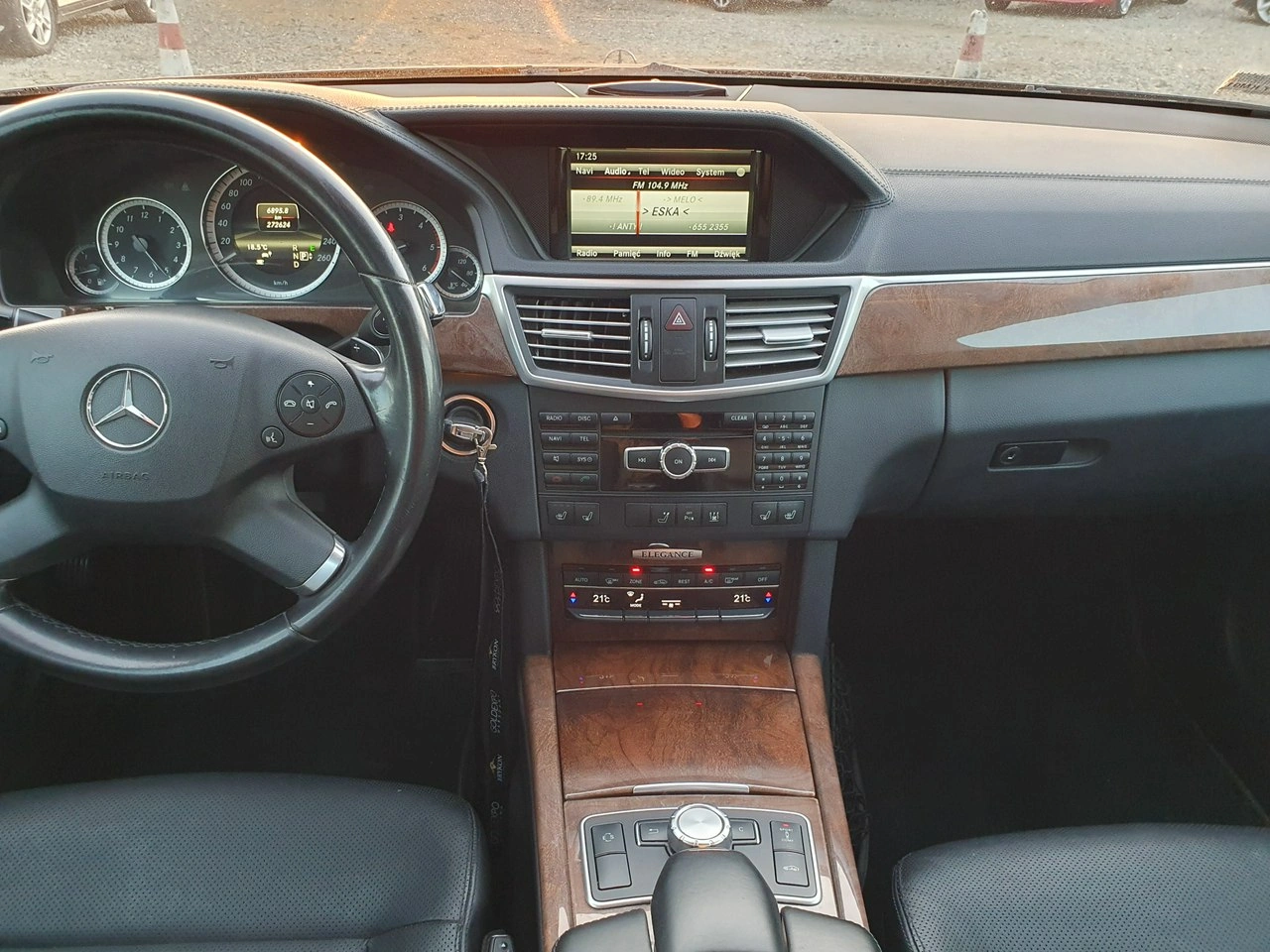 Mercedes E 350 - Zdjęcie 41