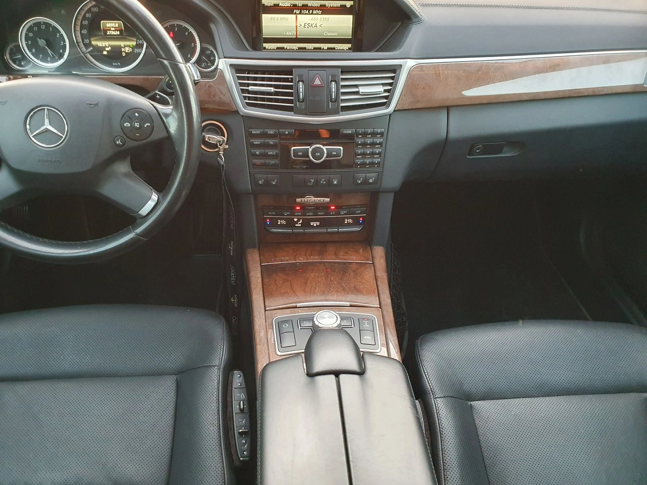 Mercedes E 350 - Zdjęcie 42