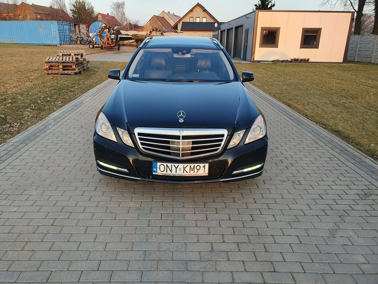 Mercedes E 350 - Zdjęcie 4