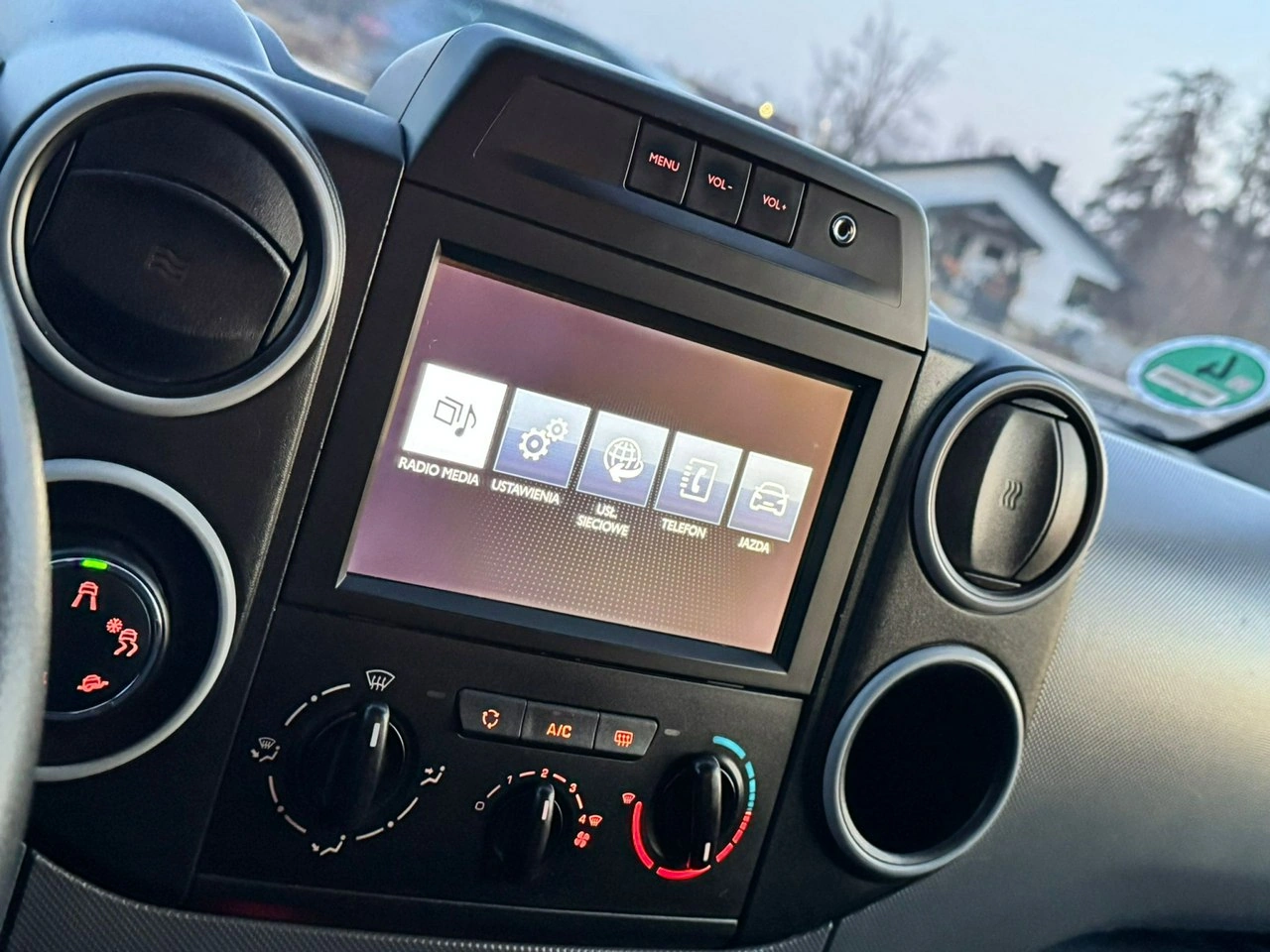 Peugeot Partner - Zdjęcie 18