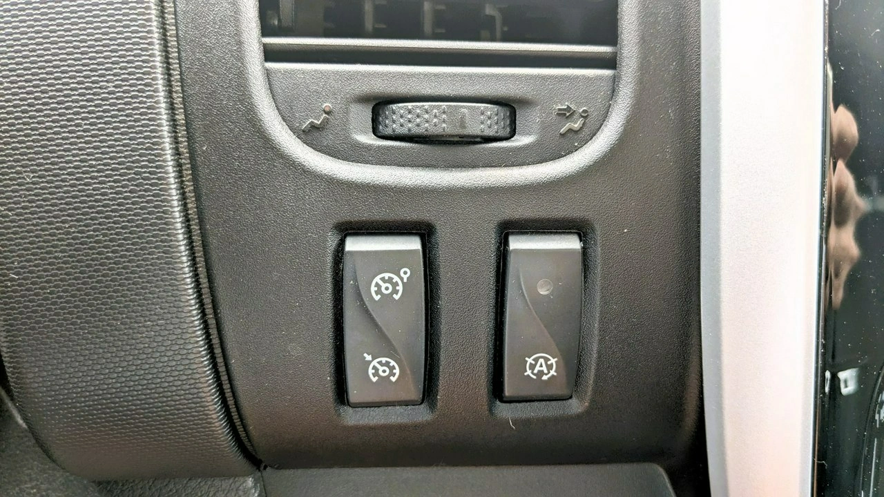 Opel Vivaro - Zdjęcie 25