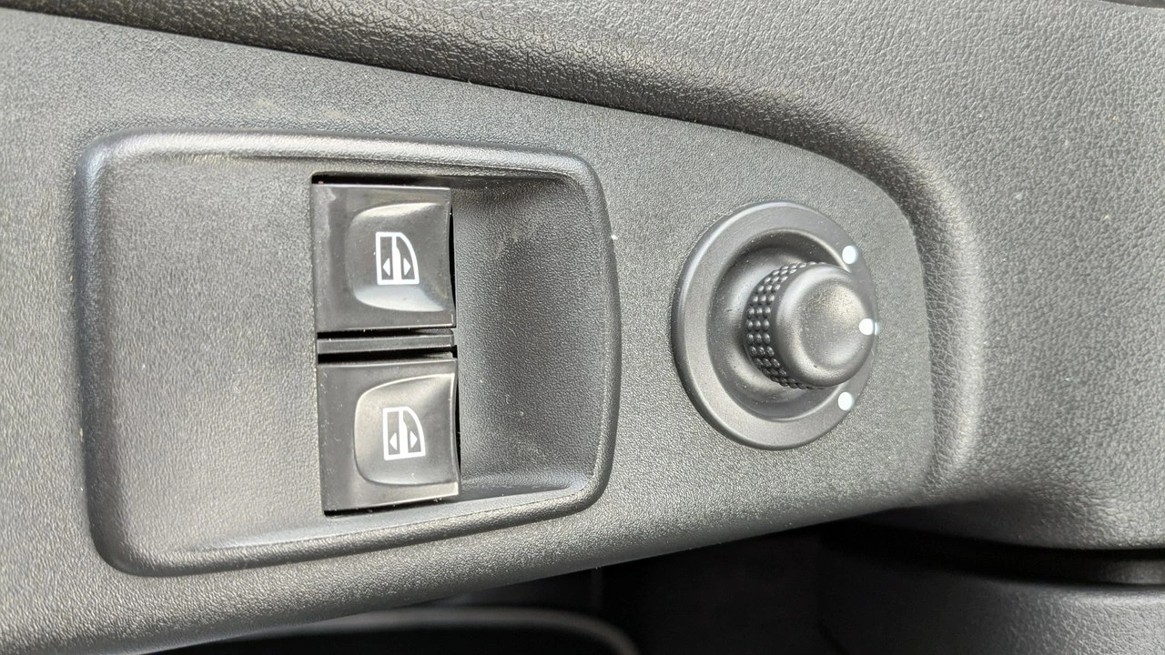 Opel Vivaro - Zdjęcie 26