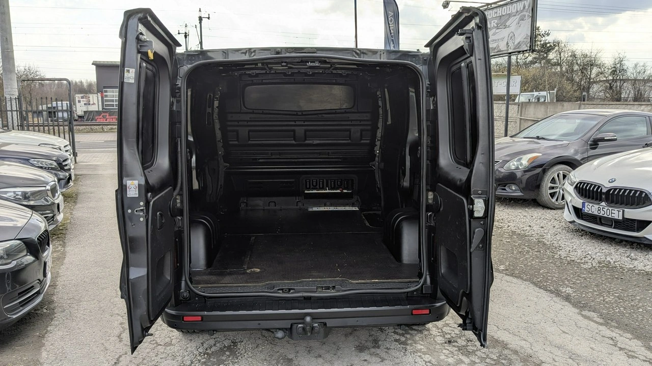 Opel Vivaro - Zdjęcie 31