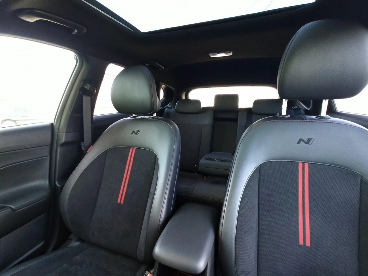 Hyundai Kona - Zdjęcie 11