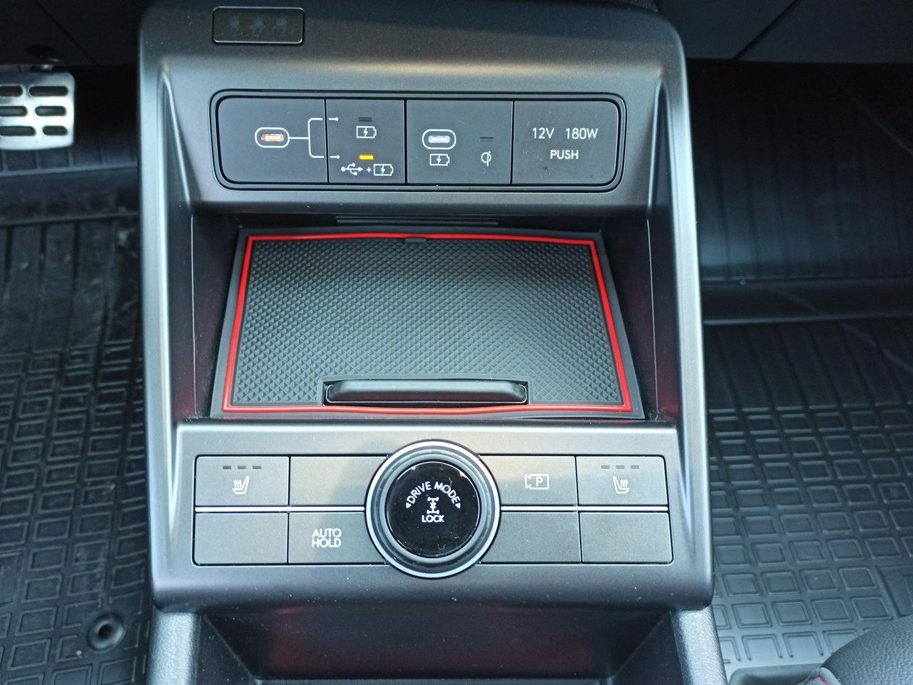 Hyundai Kona - Zdjęcie 18