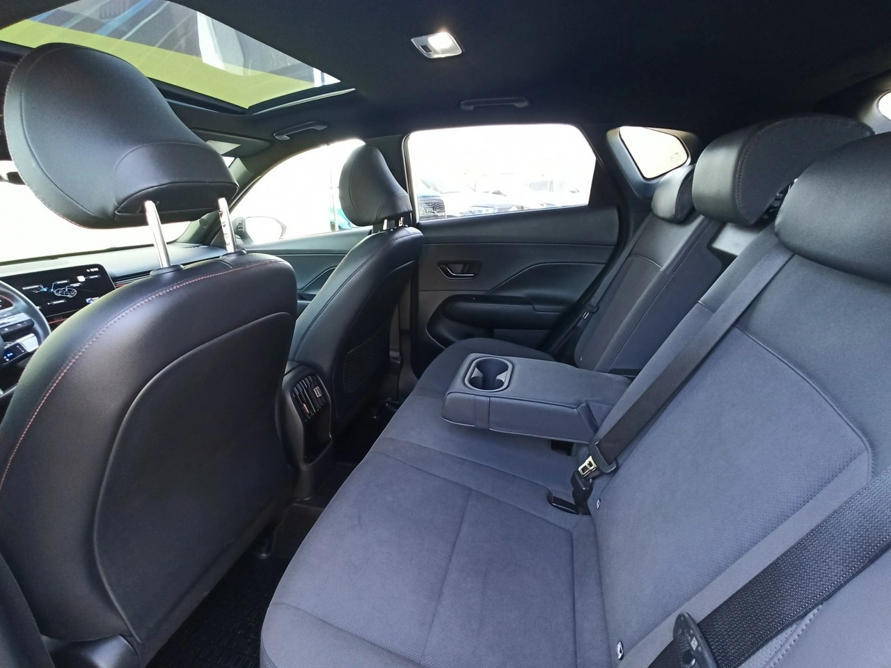 Hyundai Kona - Zdjęcie 7