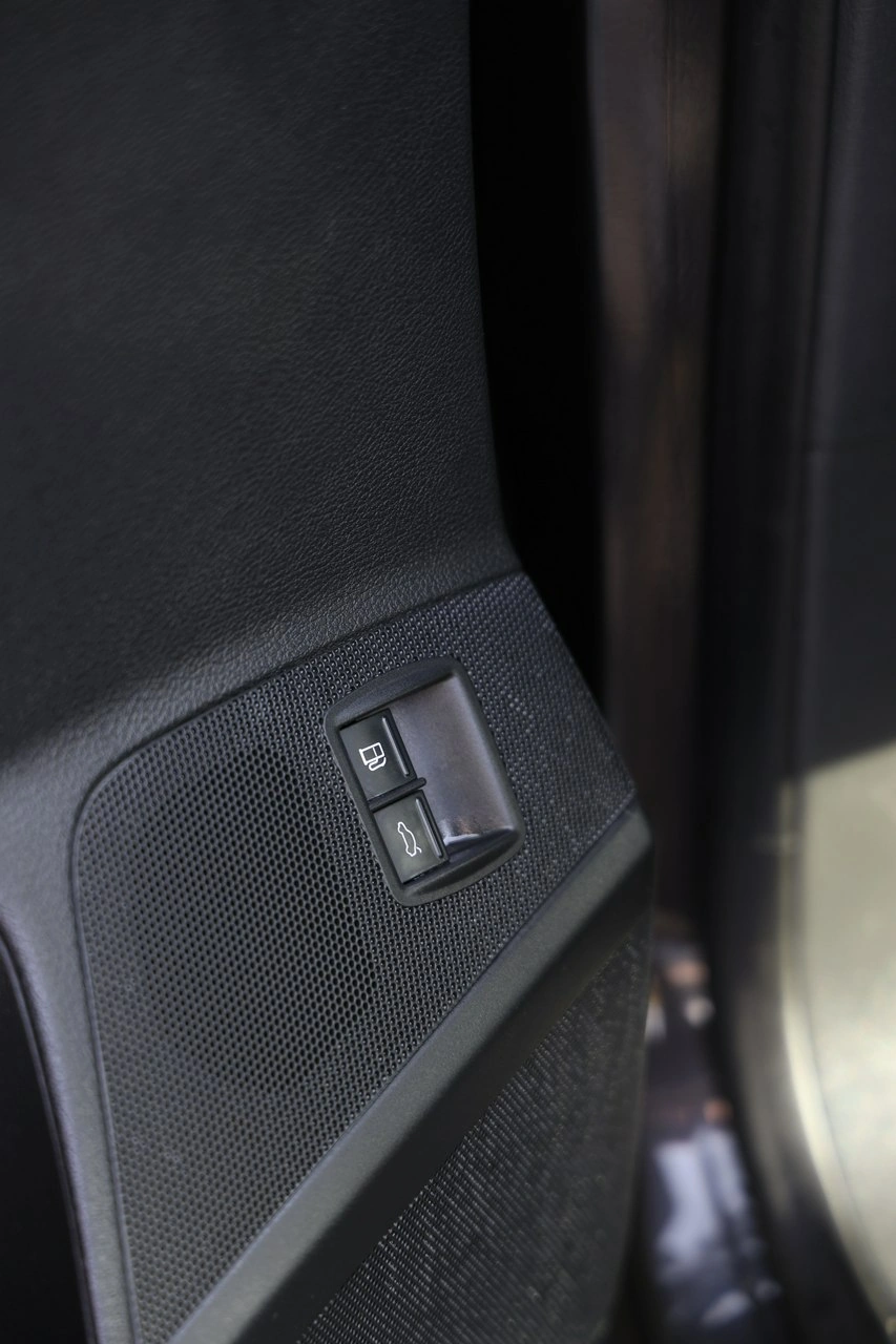 Volkswagen Passat - Zdjęcie 12