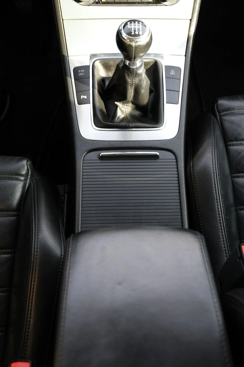 Volkswagen Passat - Zdjęcie 19