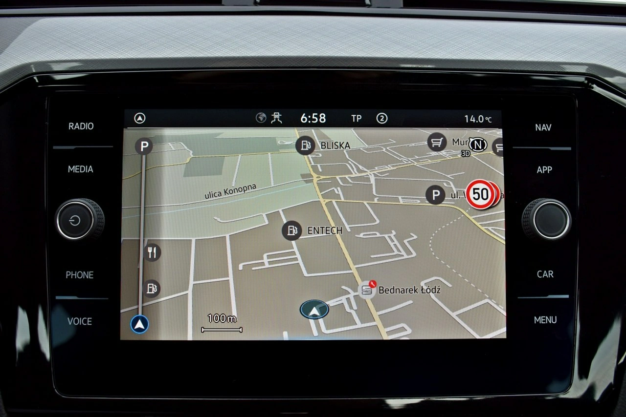 Volkswagen Passat - Zdjęcie 20