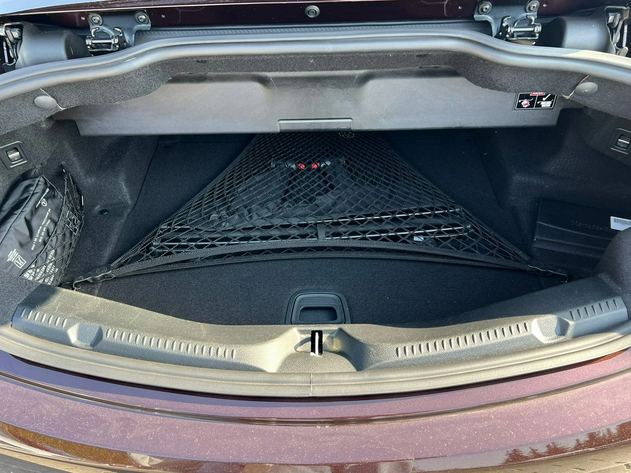 Mercedes E 200 - Zdjęcie 10