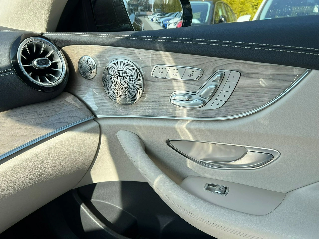 Mercedes E 200 - Zdjęcie 14