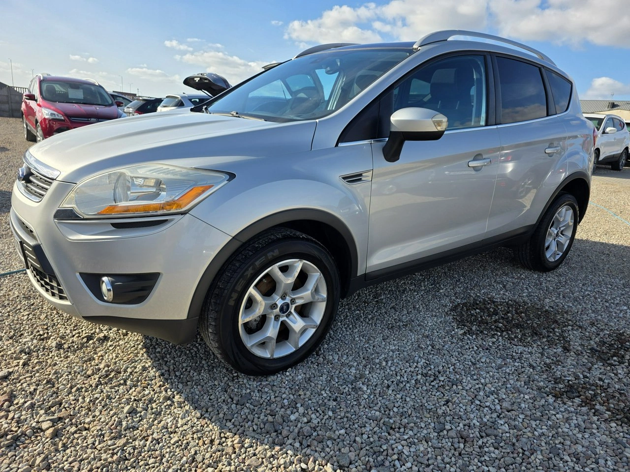 Ford Kuga - Zdjęcie 12