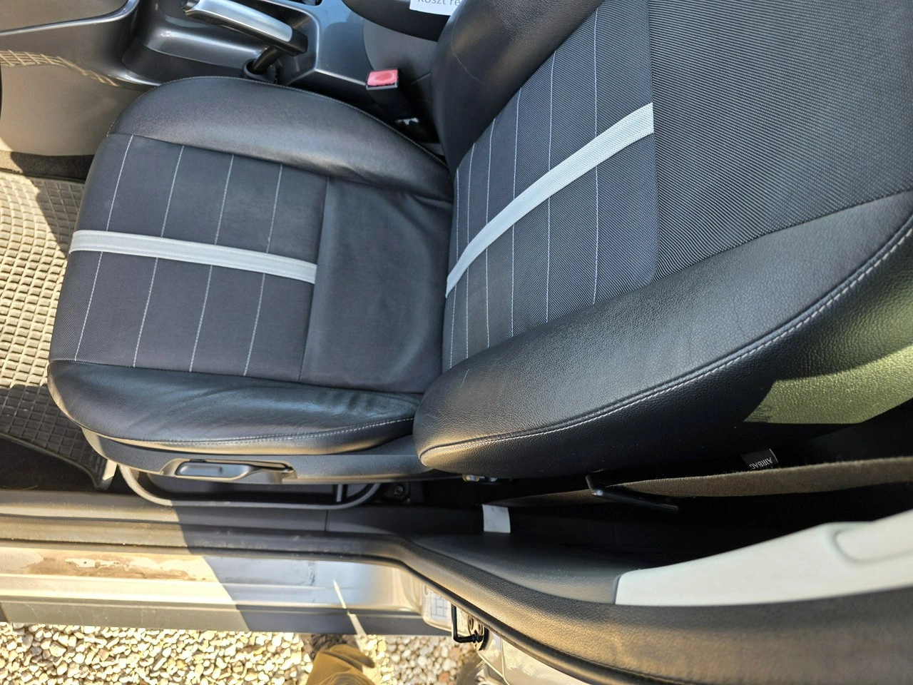 Ford Kuga - Zdjęcie 19