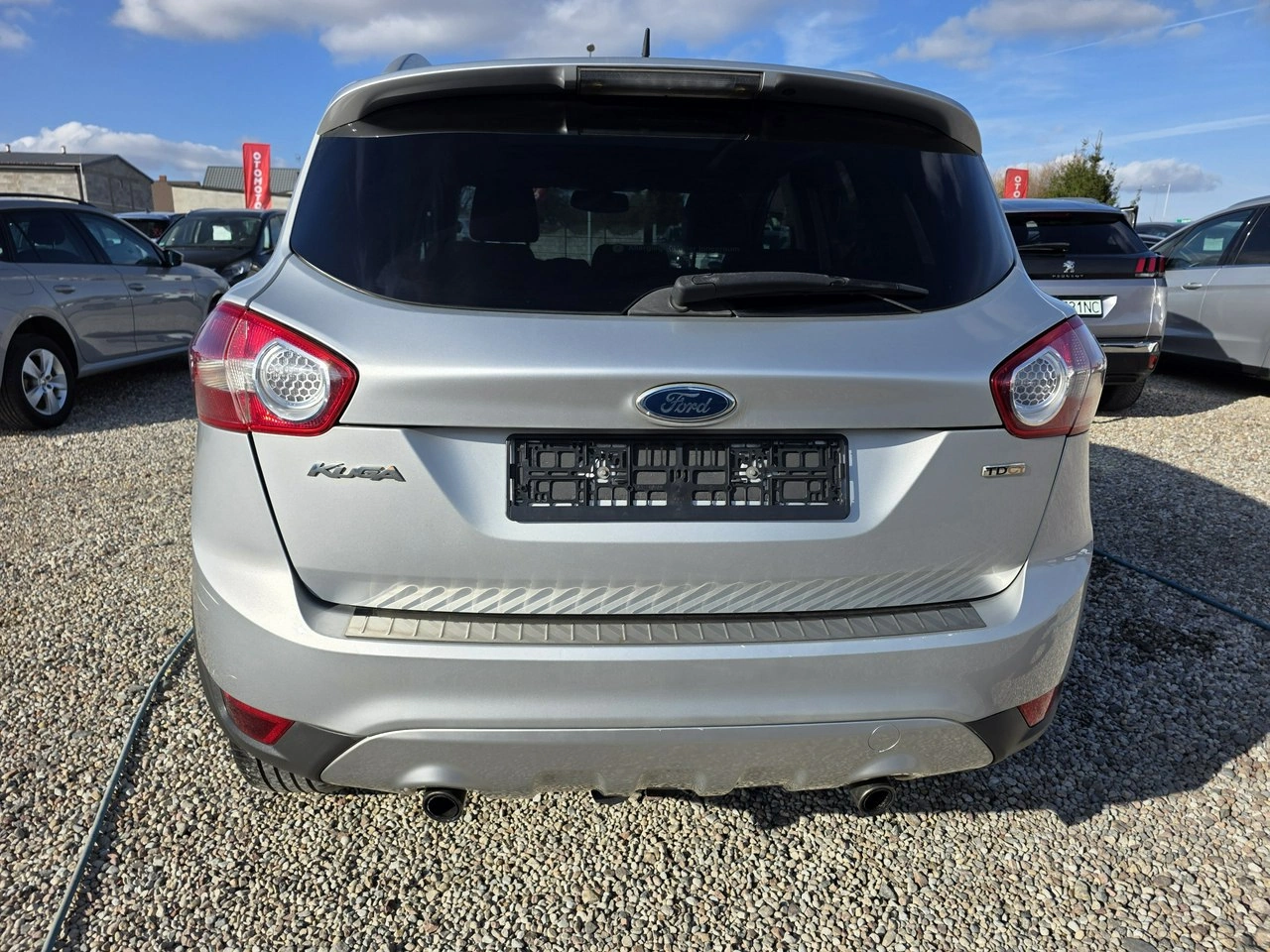 Ford Kuga - Zdjęcie 20