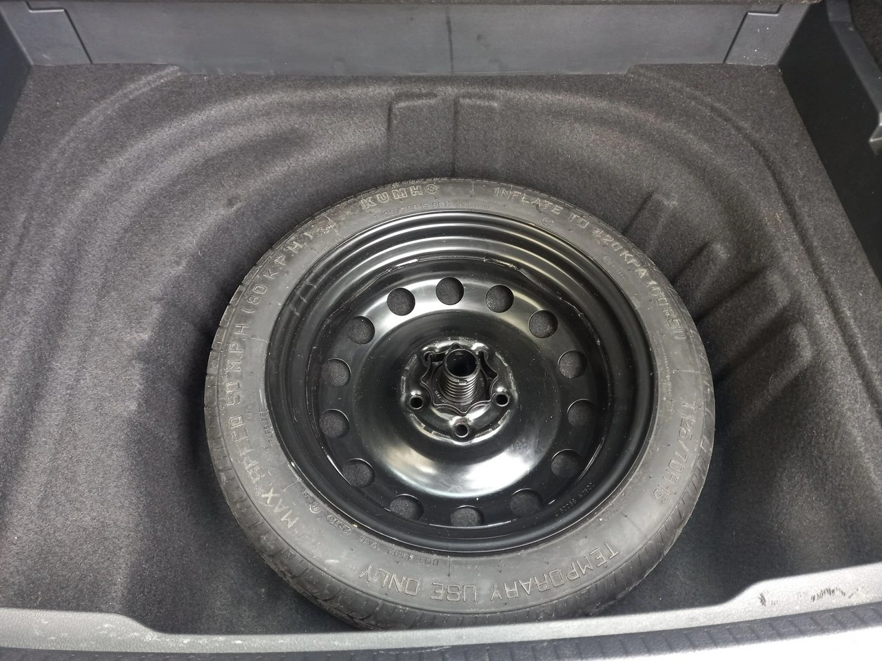 Volkswagen Golf - Zdjęcie 14