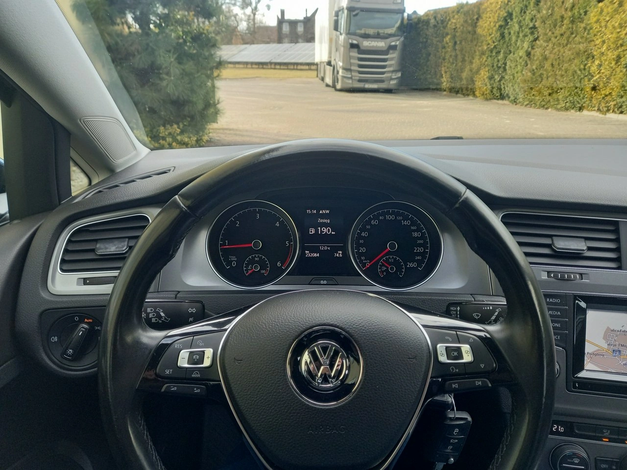 Volkswagen Golf - Zdjęcie 27