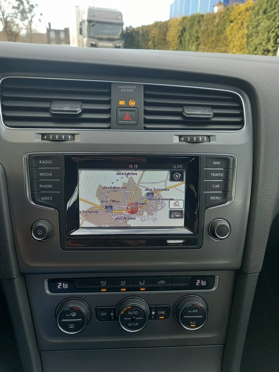 Volkswagen Golf - Zdjęcie 29