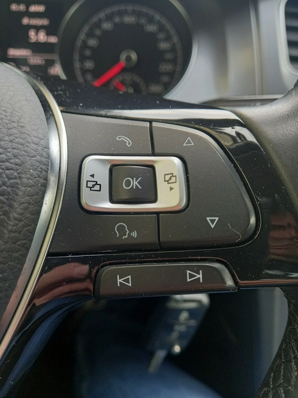 Volkswagen Golf - Zdjęcie 30