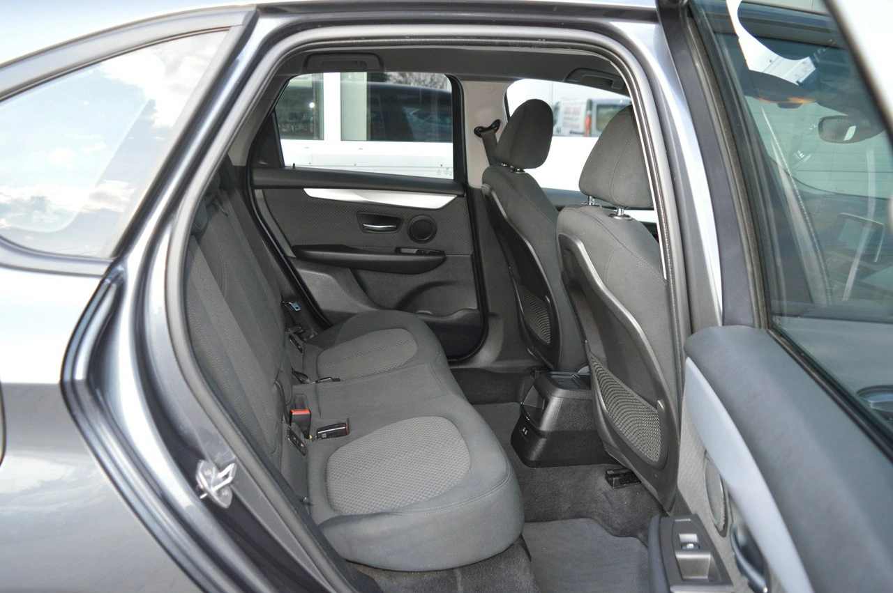 BMW 216 - Zdjęcie 28