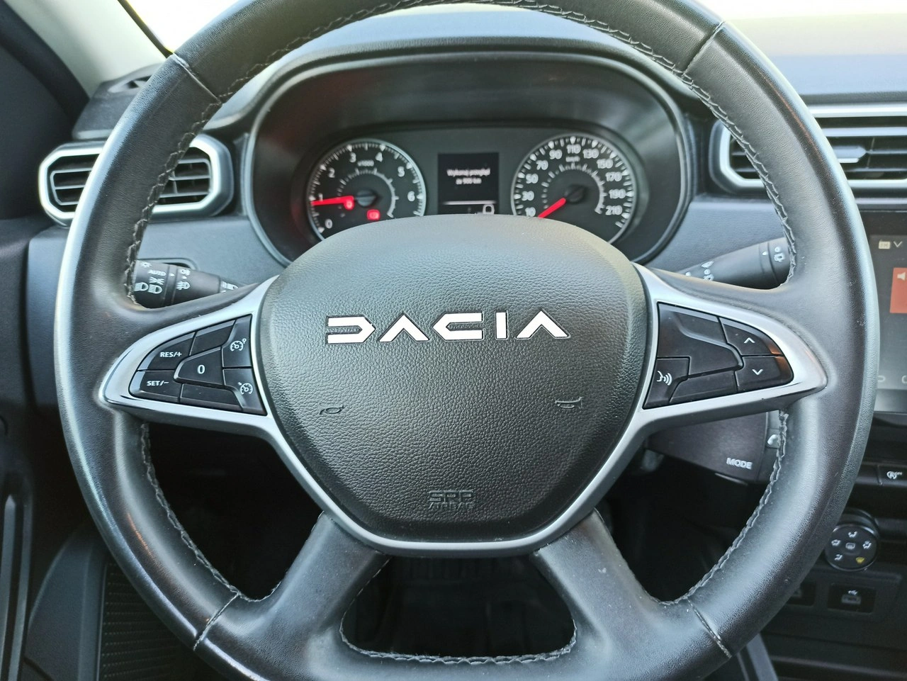 Dacia Duster - Zdjęcie 12