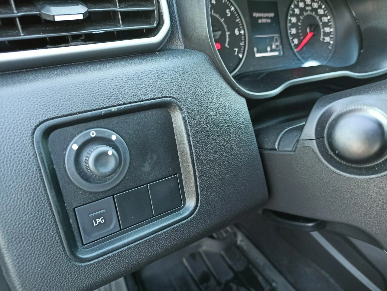 Dacia Duster - Zdjęcie 14