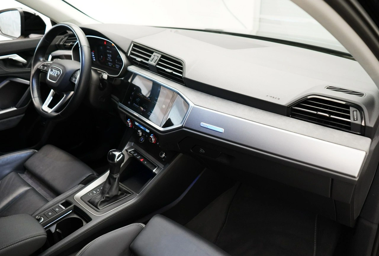 Audi Q3 - Zdjęcie 21