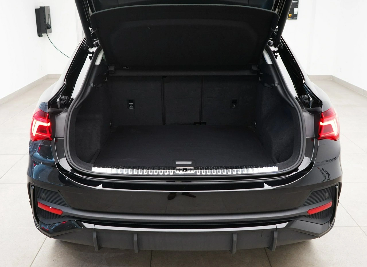 Audi Q3 - Zdjęcie 11