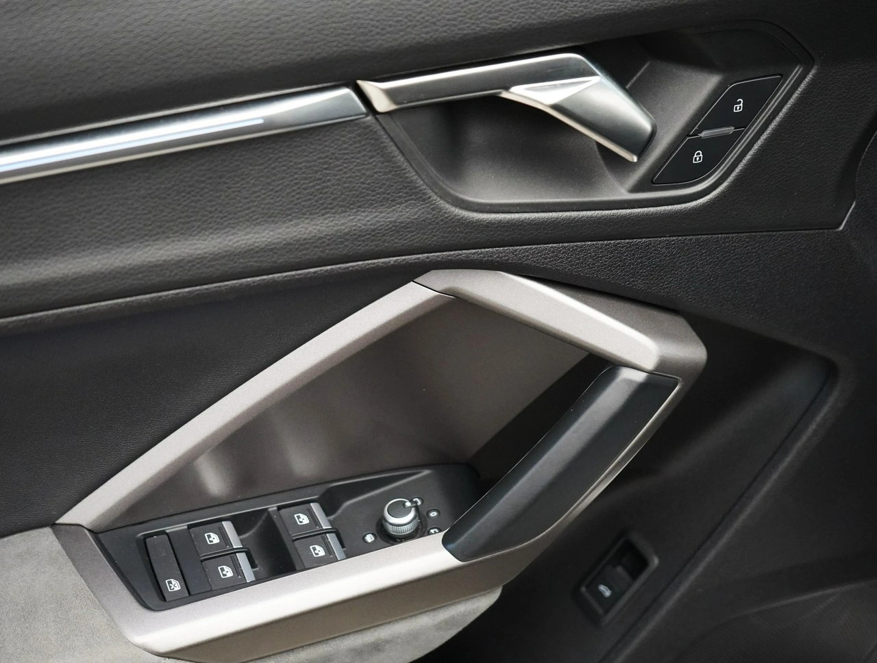 Audi Q3 - Zdjęcie 14