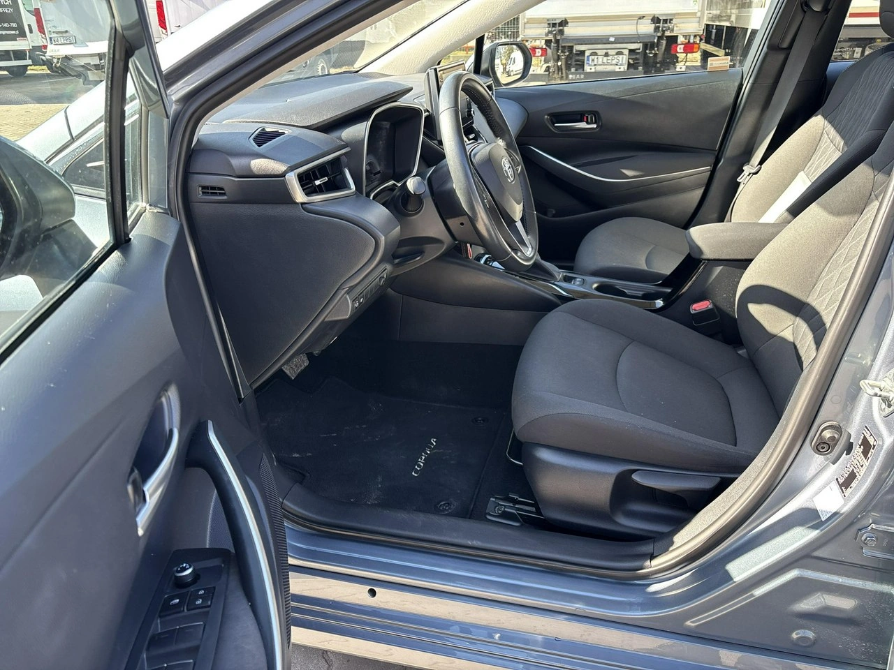 Toyota Corolla - Zdjęcie 10