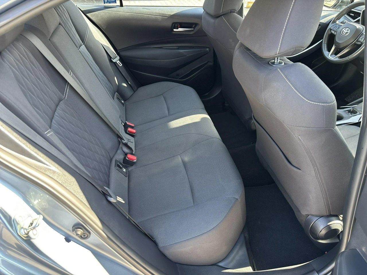 Toyota Corolla - Zdjęcie 14