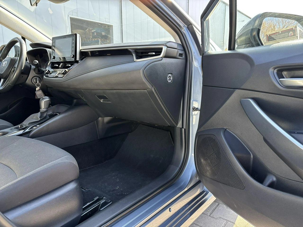 Toyota Corolla - Zdjęcie 16