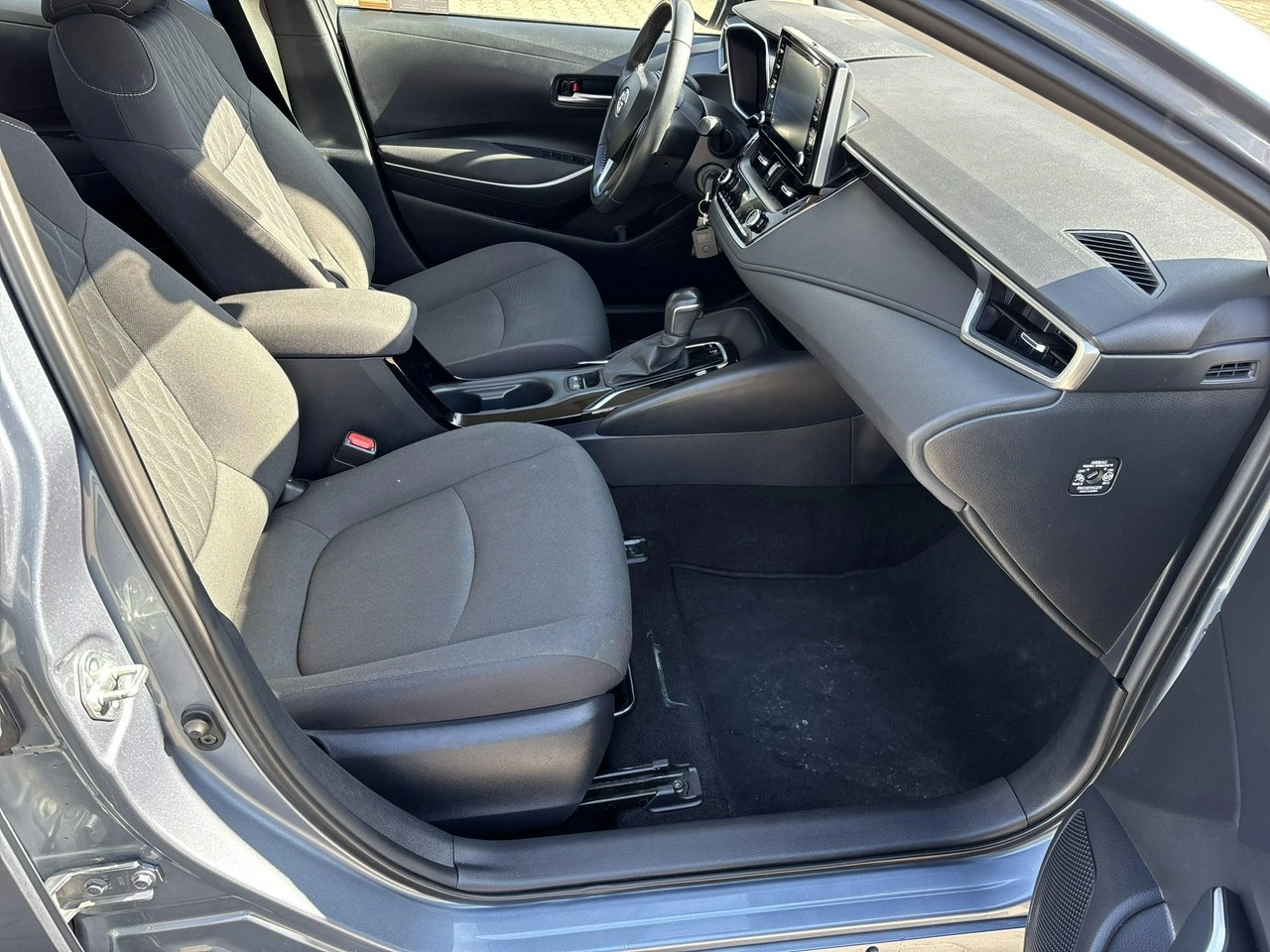 Toyota Corolla - Zdjęcie 17