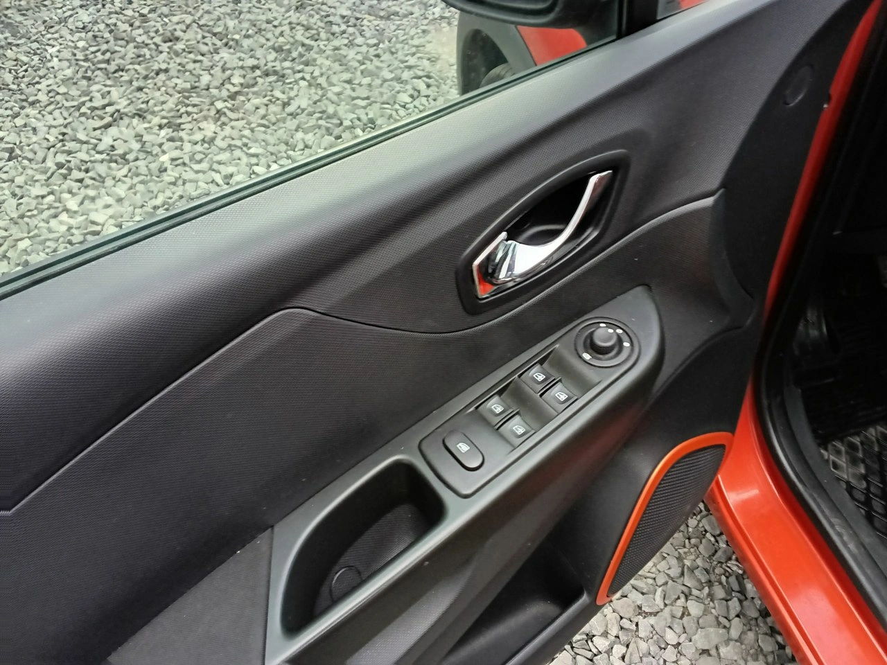 Renault Captur - Zdjęcie 18