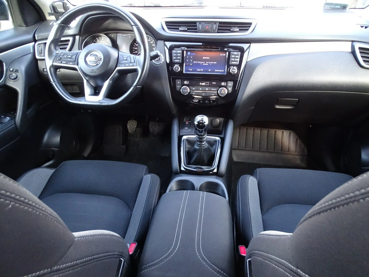 Nissan Qashqai - Zdjęcie 8