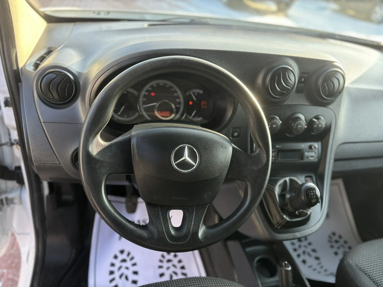 Mercedes Citan - Zdjęcie 15