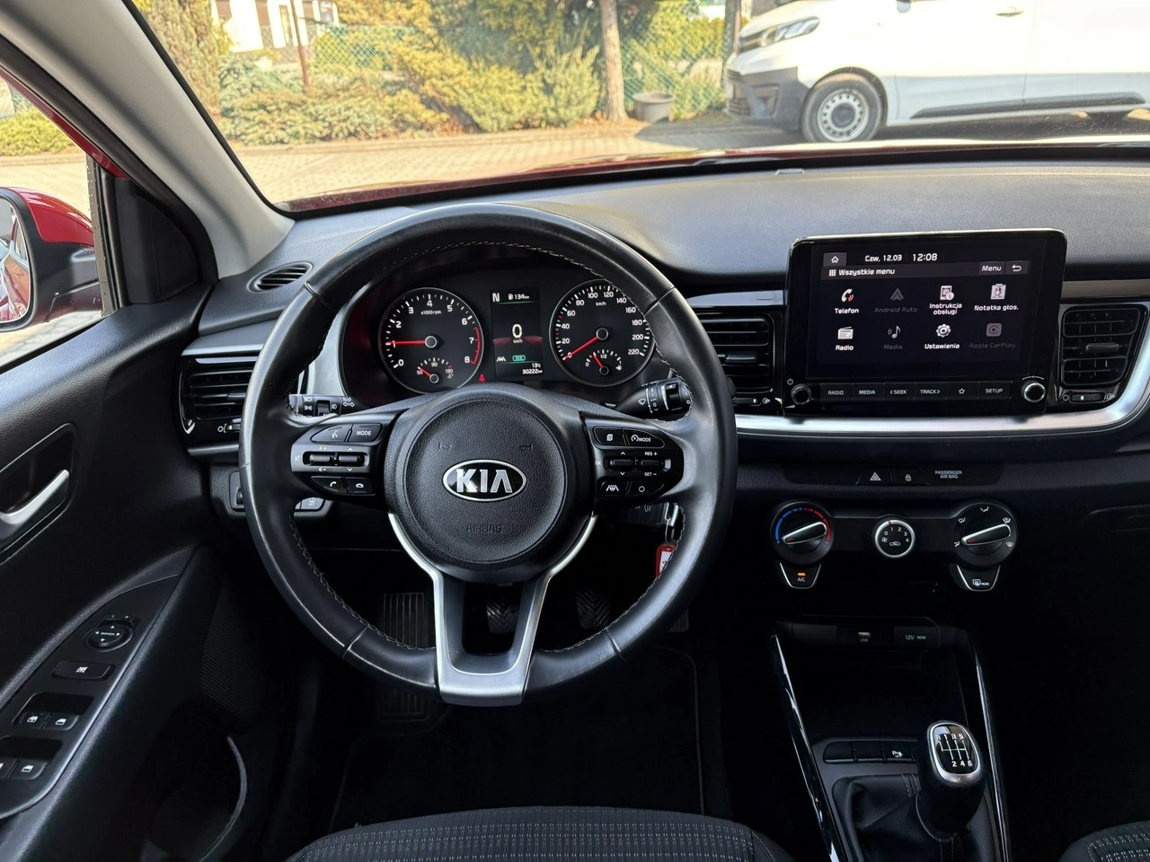 Kia Stonic - Zdjęcie 15