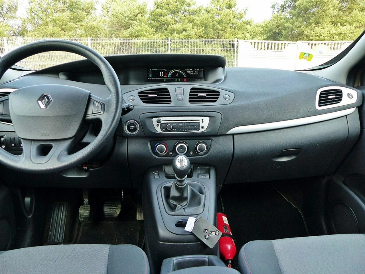 Renault Grand Scenic - Zdjęcie 35