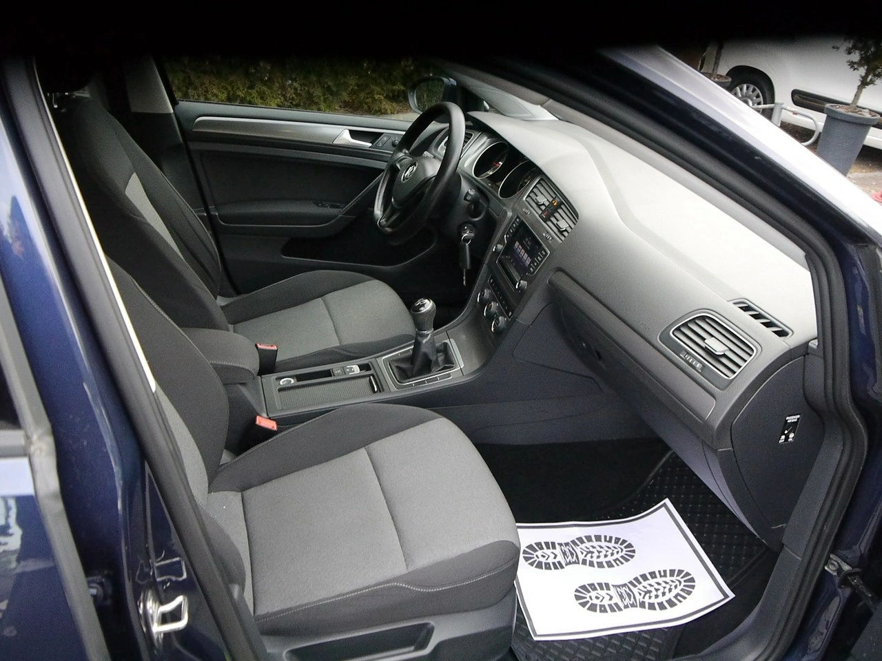 Volkswagen Golf - Zdjęcie 24