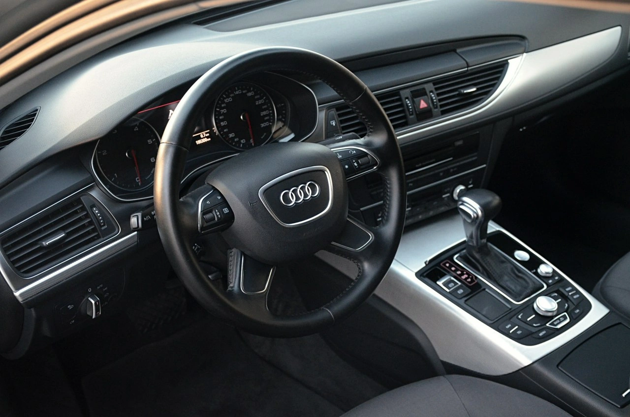 Audi A6 - Zdjęcie 15