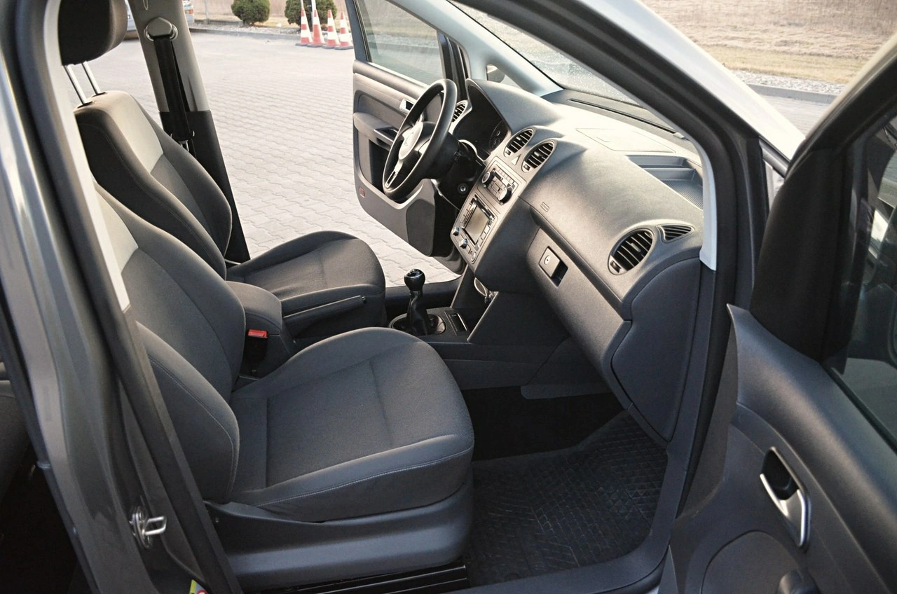 Volkswagen Caddy - Zdjęcie 13