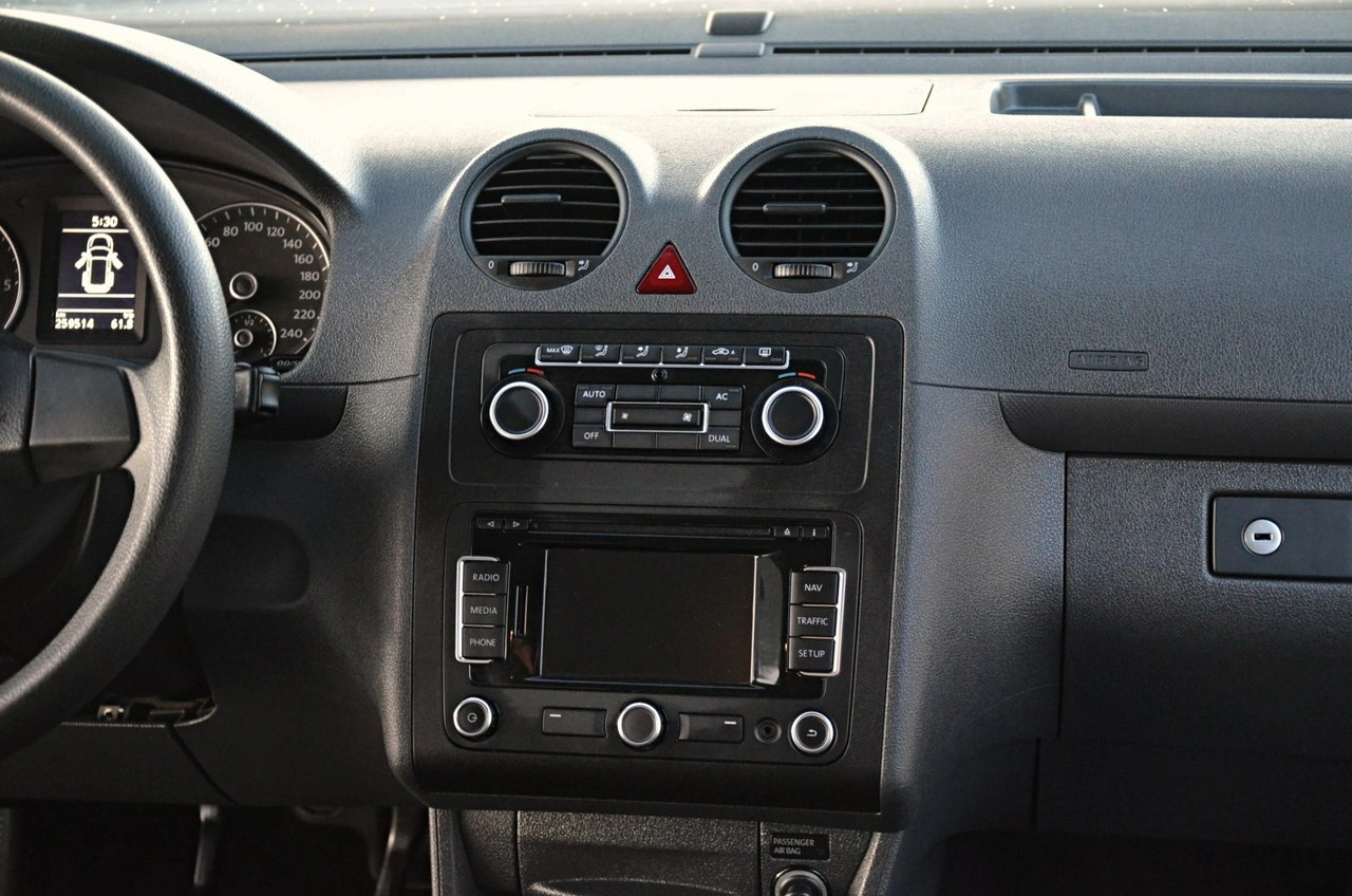 Volkswagen Caddy - Zdjęcie 18