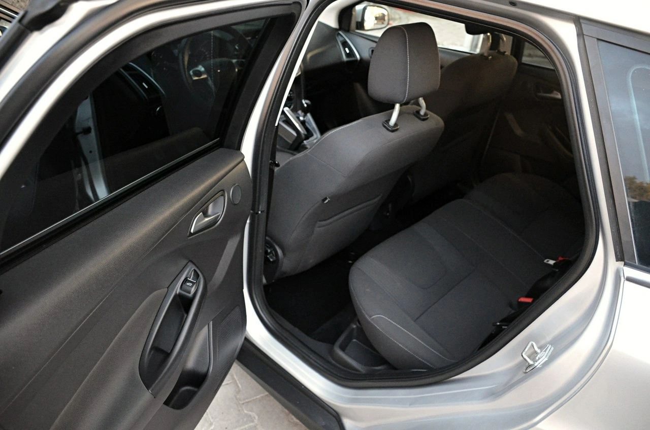 Ford Focus - Zdjęcie 13