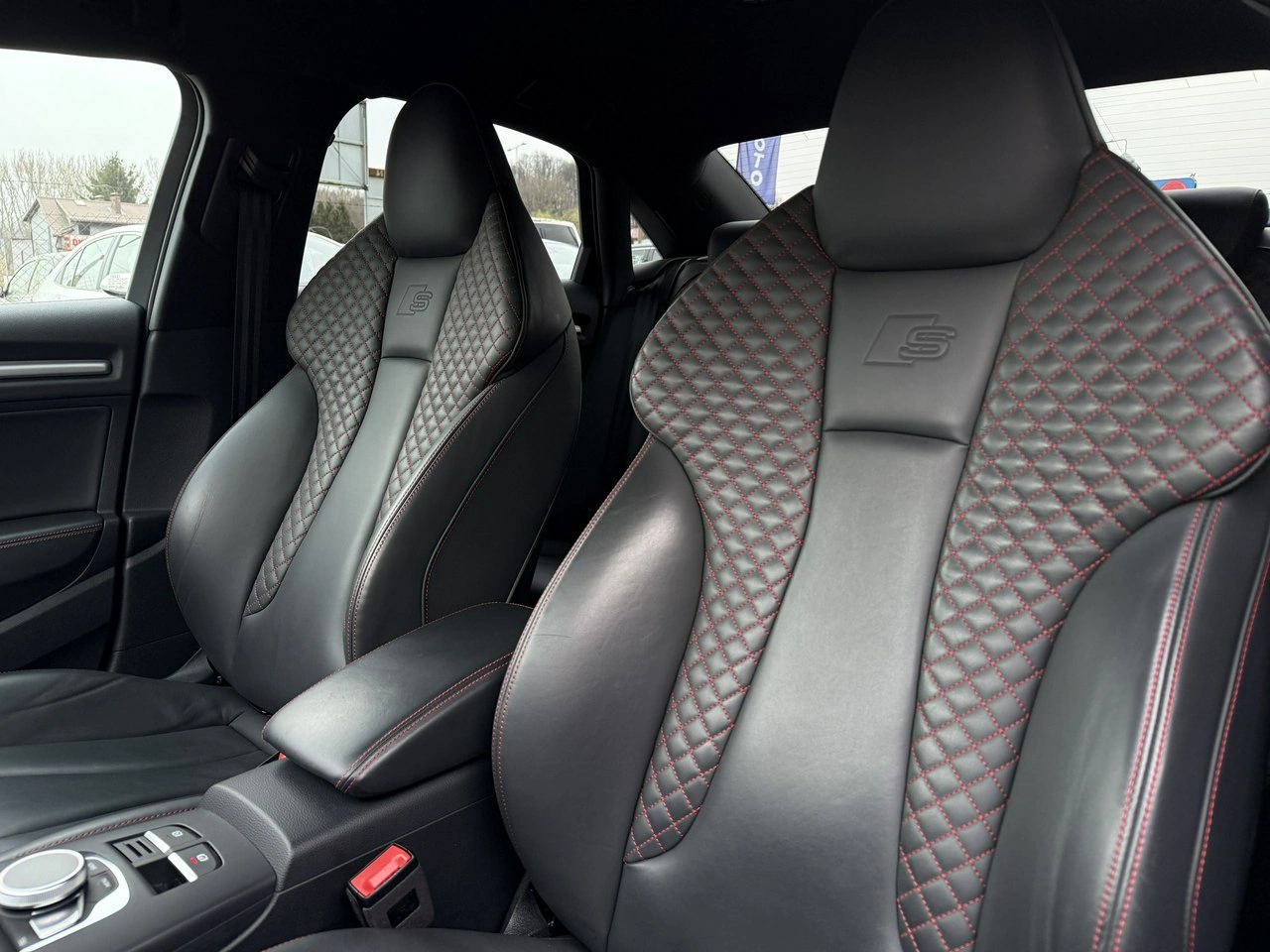 Audi S3 - Zdjęcie 11