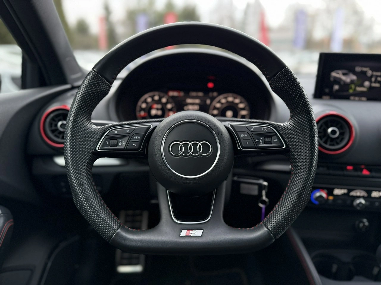 Audi S3 - Zdjęcie 17