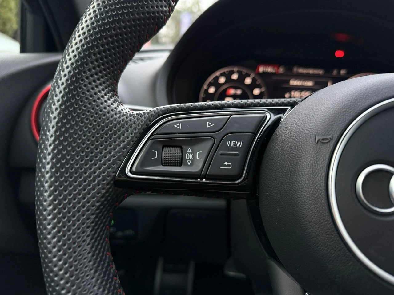 Audi S3 - Zdjęcie 19