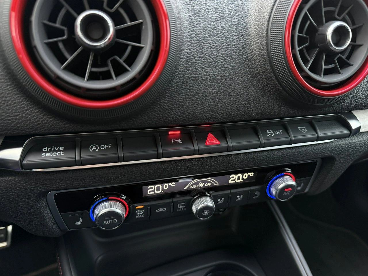 Audi S3 - Zdjęcie 27