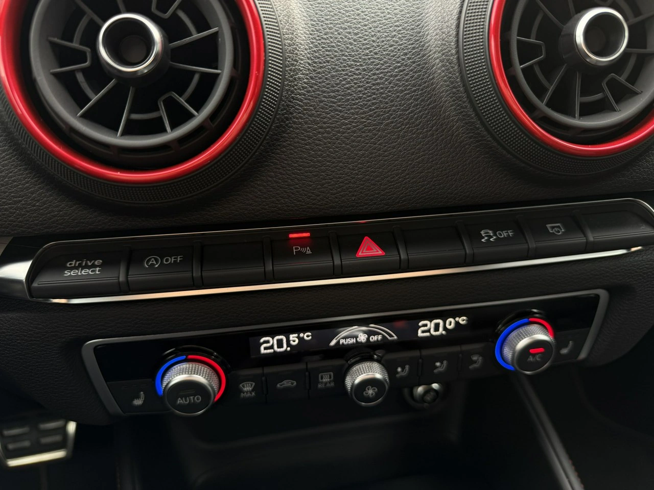 Audi S3 - Zdjęcie 27