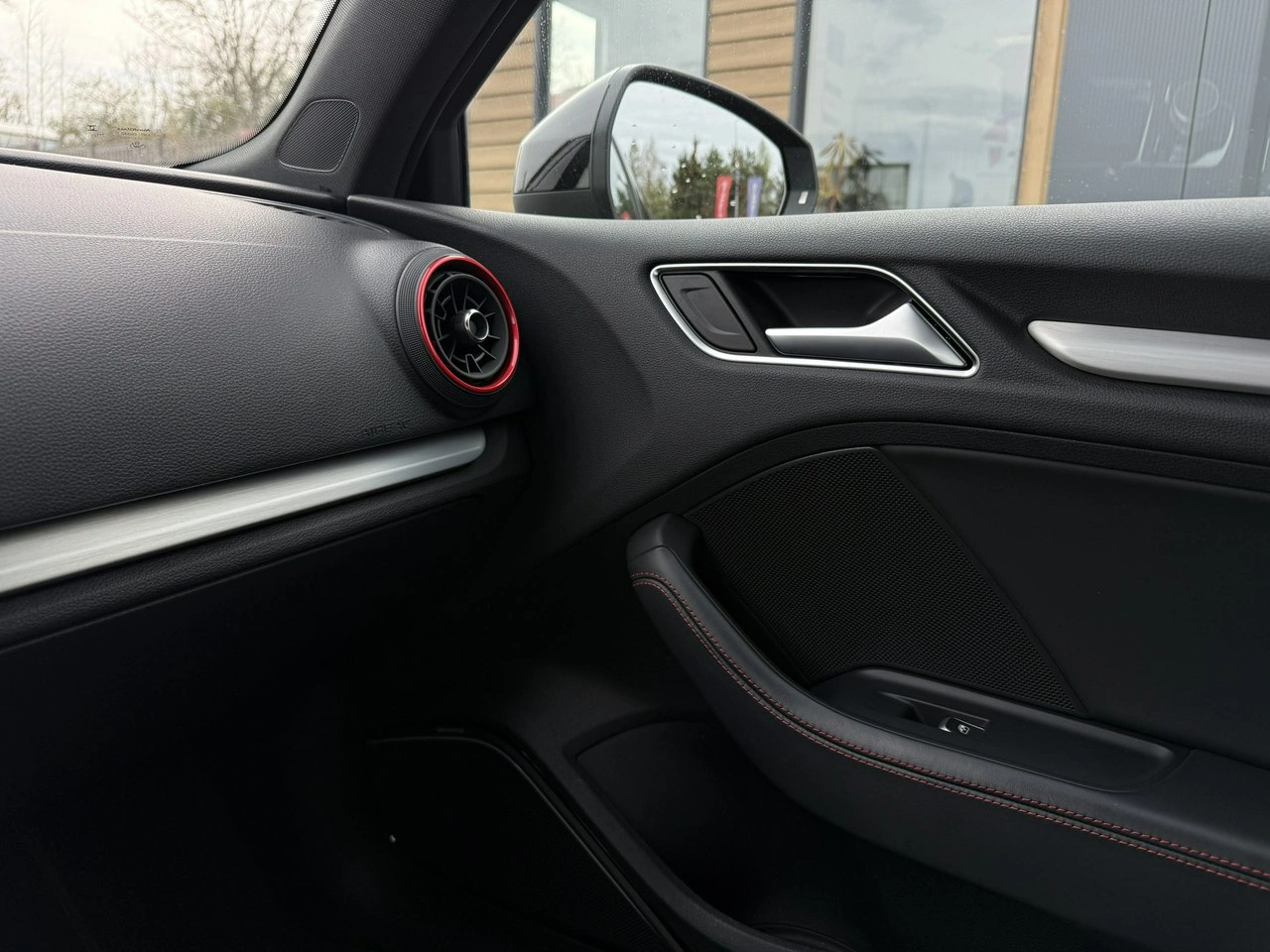 Audi S3 - Zdjęcie 35