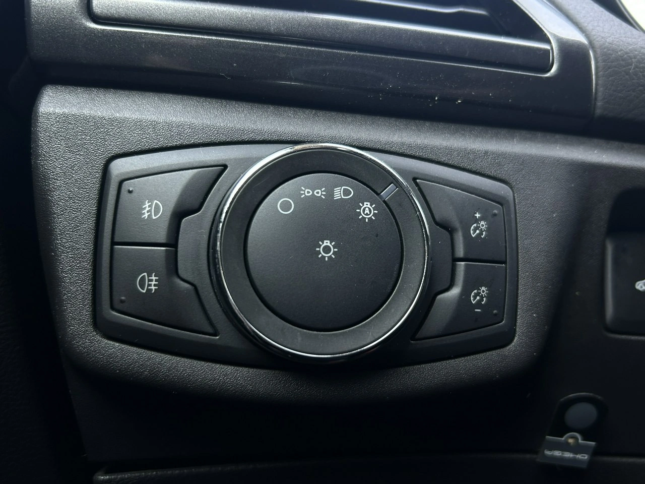 Ford Mondeo - Zdjęcie 13