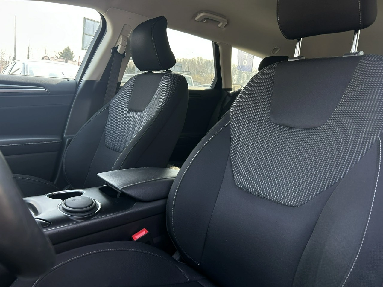 Ford Mondeo - Zdjęcie 4